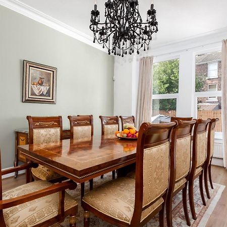 Grand Victorian Villa 6 - En-Suites, Hot Tub, Cinema Room, Private Parking & Park View Liverpool Eksteriør bilde