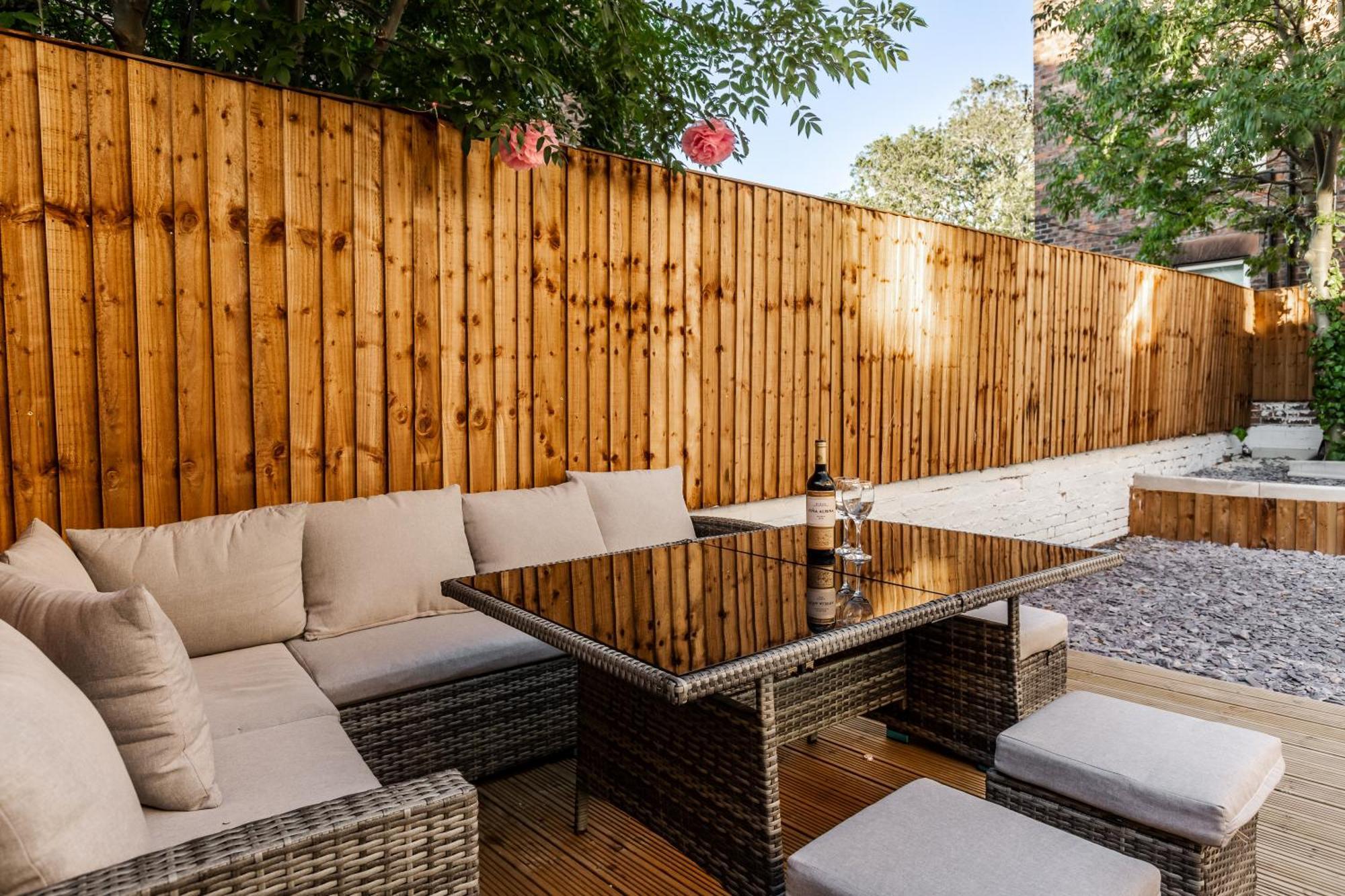 Grand Victorian Villa 6 - En-Suites, Hot Tub, Cinema Room, Private Parking & Park View Liverpool Eksteriør bilde
