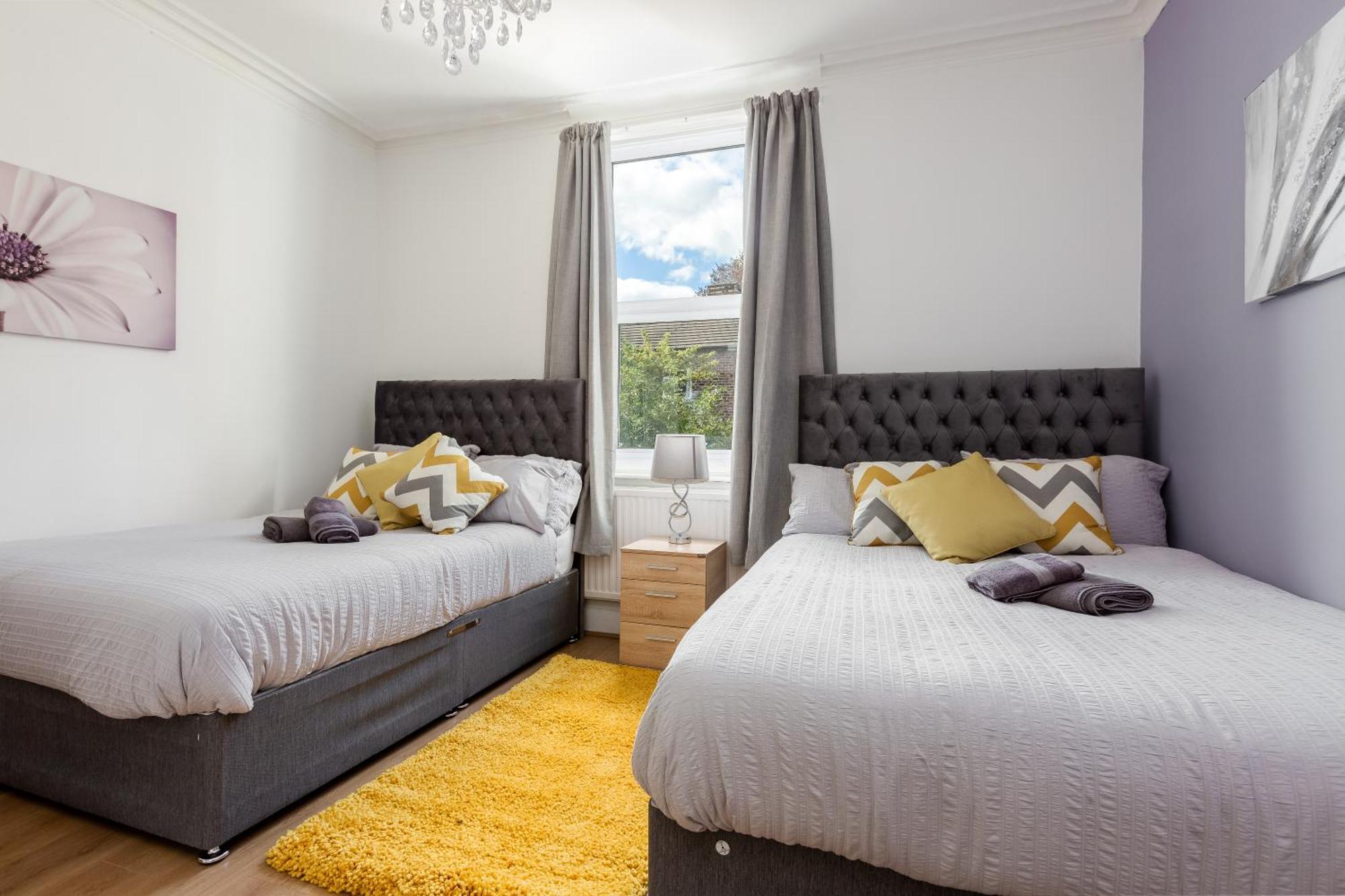 Grand Victorian Villa 6 - En-Suites, Hot Tub, Cinema Room, Private Parking & Park View Liverpool Eksteriør bilde