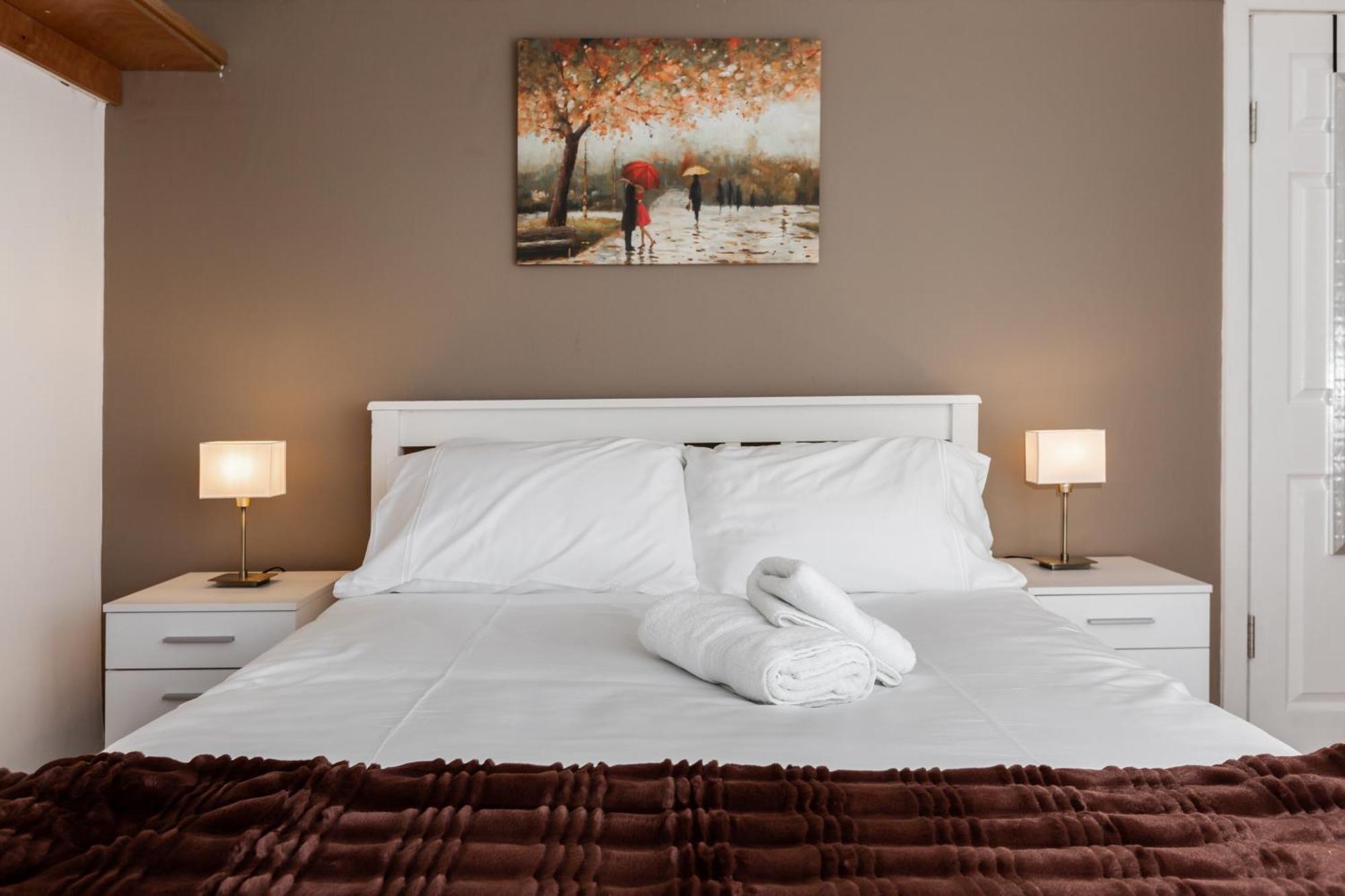 Grand Victorian Villa 6 - En-Suites, Hot Tub, Cinema Room, Private Parking & Park View Liverpool Eksteriør bilde