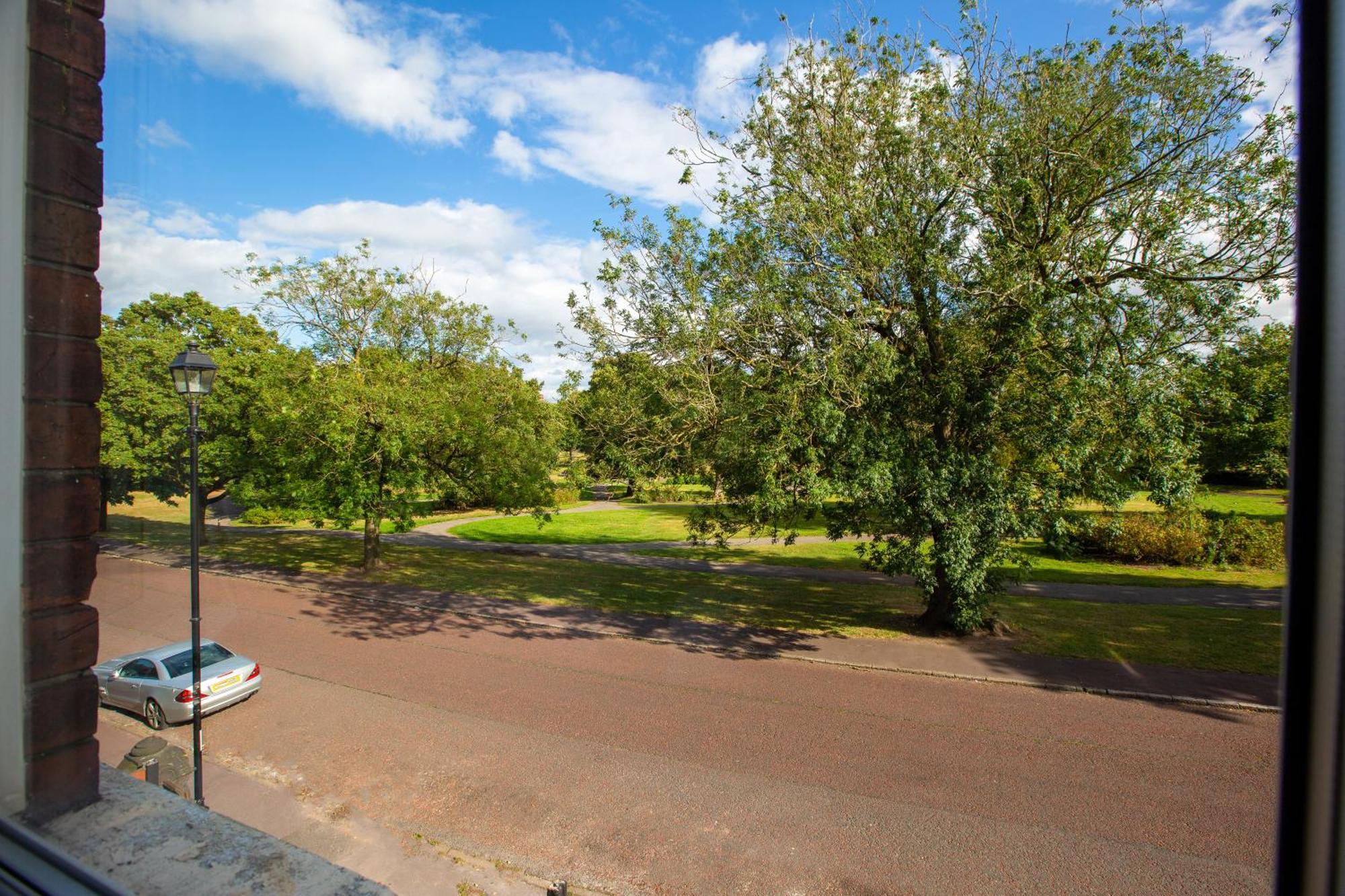 Grand Victorian Villa 6 - En-Suites, Hot Tub, Cinema Room, Private Parking & Park View Liverpool Eksteriør bilde